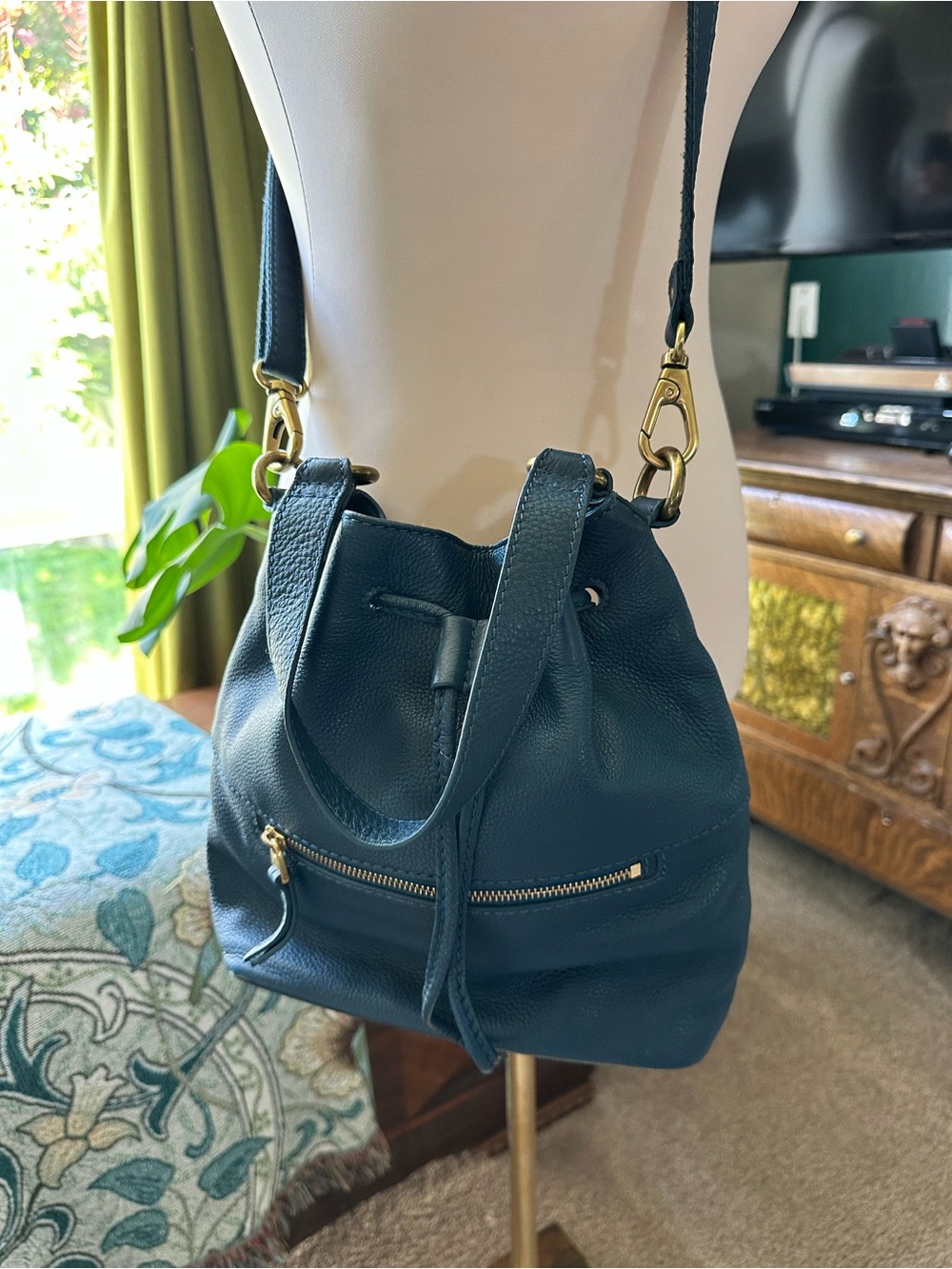 Fossil Vickery Drawstring Bucket Peacock Blue w/ Brass Gold Hardware Crossbody